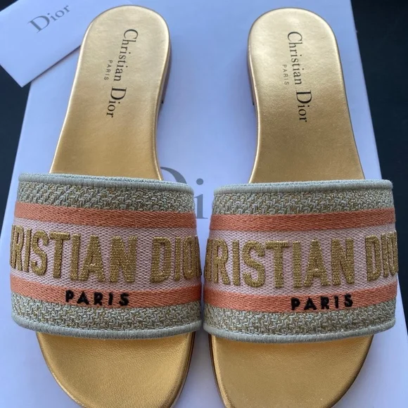 Dior　サンダル　35.5 Christian Dior◇サンダル/35.5/BEG : セカンドストリートYahoo